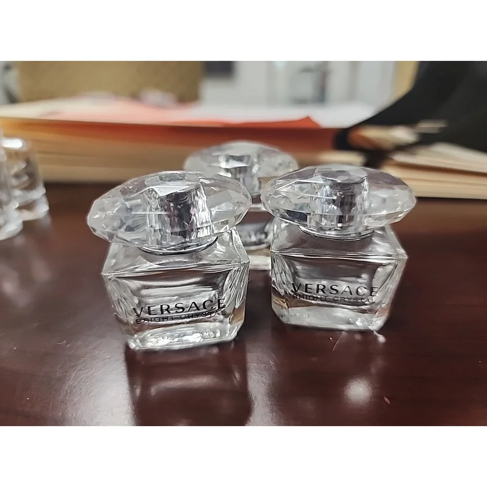 Empty Versace Bright Crystal‎ Size: .17 oz 5 ml Bottle